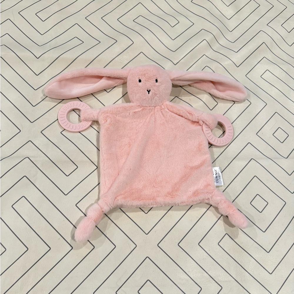 Bella Tunno Pink Teether Buddy